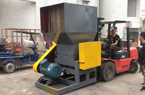 廢舊塑料破碎機設(shè)備的原理是什么？博昌帶你看清楚！