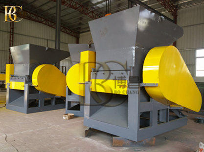 哪些因素影響了塑料破碎機設備的生產效率？